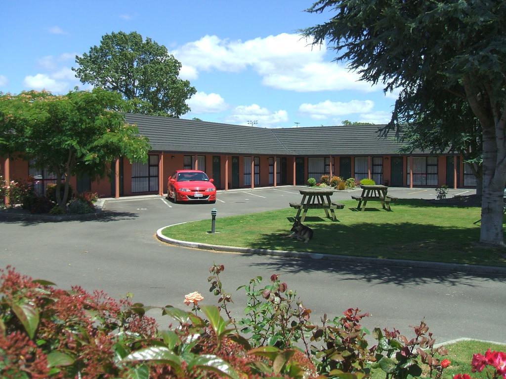Pavilion Motel & Conference Centre Palmerston North Exteriör bild
