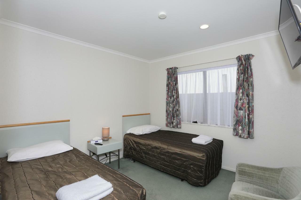 Pavilion Motel & Conference Centre Palmerston North Exteriör bild